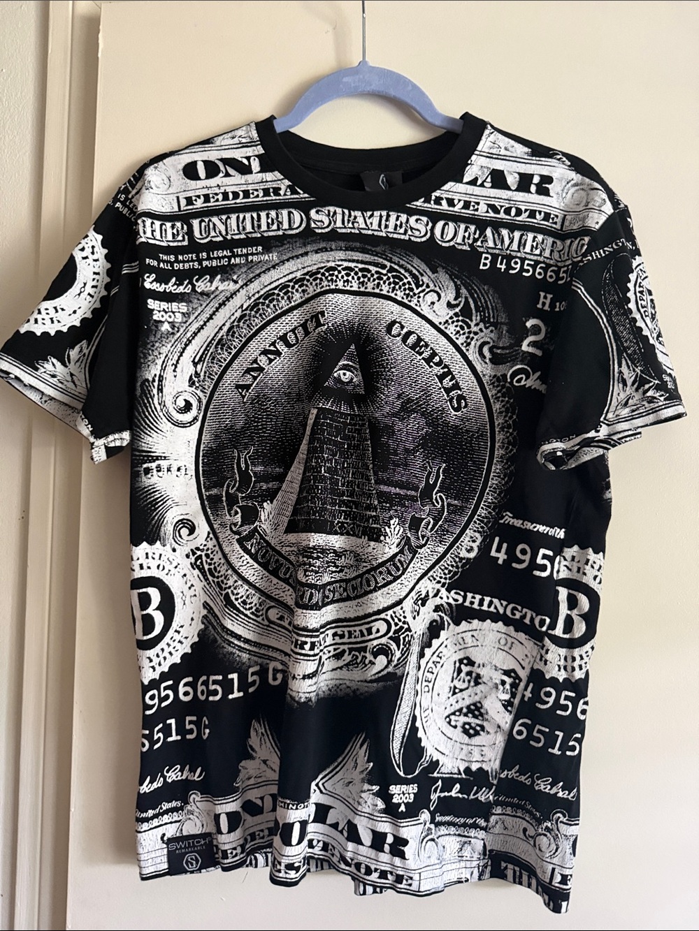 Black Graphic Dollar Print Short Sleeve Tee - Black
